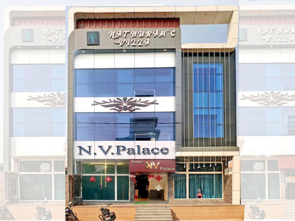 Nv Palace Hotel Vrindāvan Dış mekan fotoğraf
